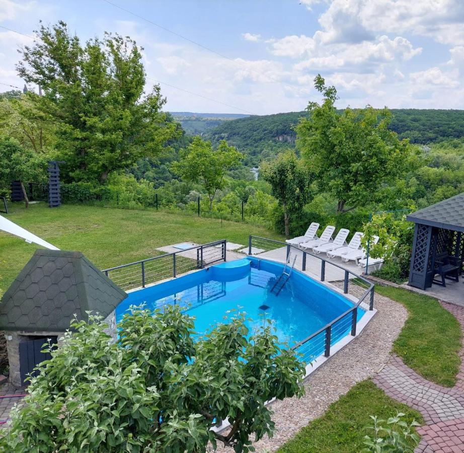Rodynnyi Maietok Family Estate Villa Камианец-Подилский Екстериор снимка